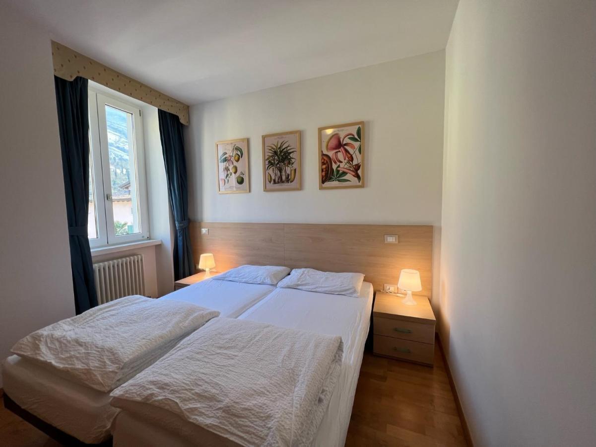 Appartamenti Baia Azzurra 3. Torbole Sul Garda Exterior photo