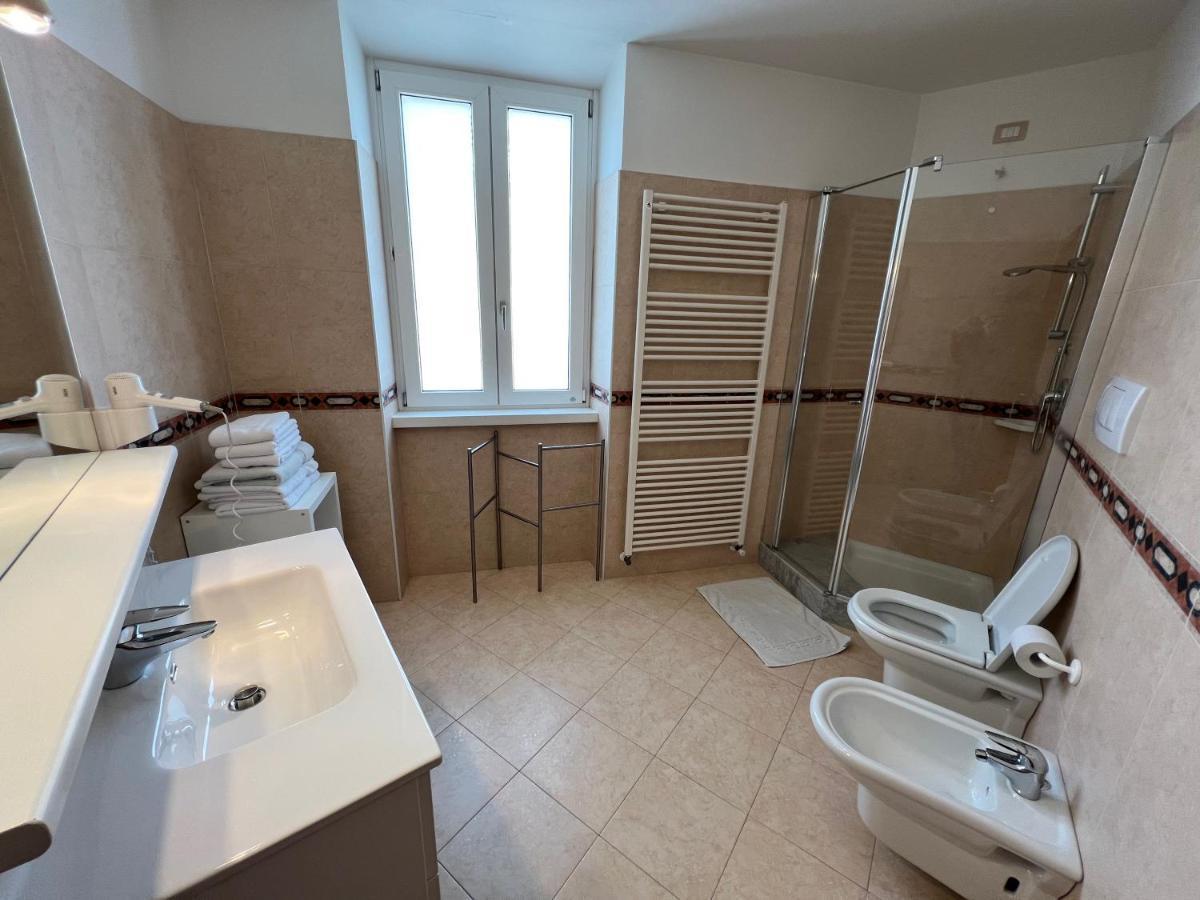 Appartamenti Baia Azzurra 3. Torbole Sul Garda Exterior photo